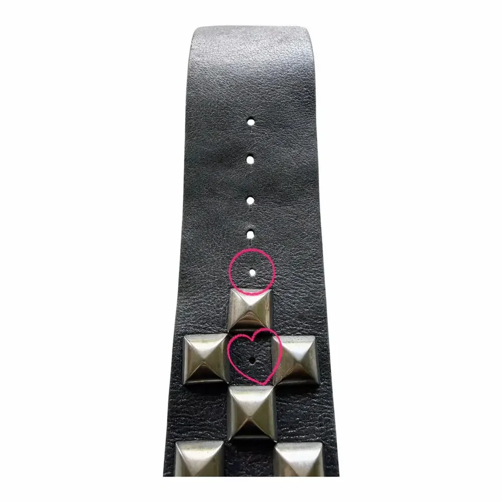 Streets Ahead Studded Pyramid Leather Roger Belt Black Silver Gray Medium